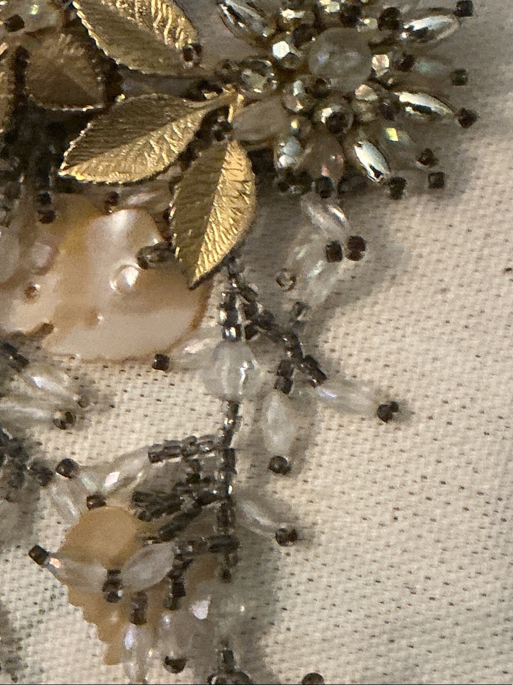 1920’s Shoulder Sweep 8” Cream & Silver Beaded Glass Floral Accent Earrings - Picture 10 of 12
